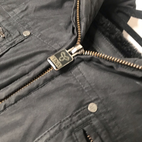 TNA ST. Moritz Jacket - Picture 2 of 4